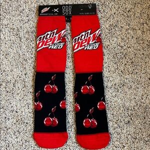 Mountain Dew odd Sox NWT